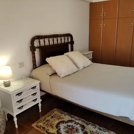 Holiday home Casa Laguinas En *