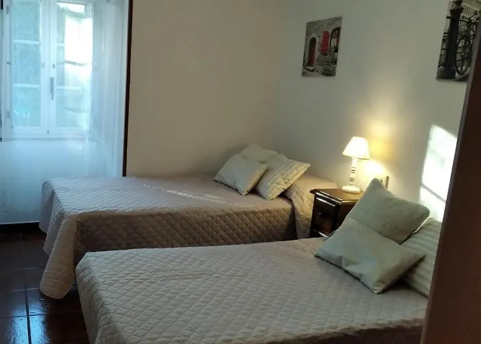 Casa Laguinas En Castro Caldelas